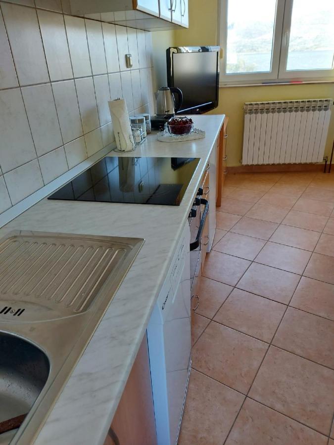Apartman Luka Jadrtovac Exteriör bild